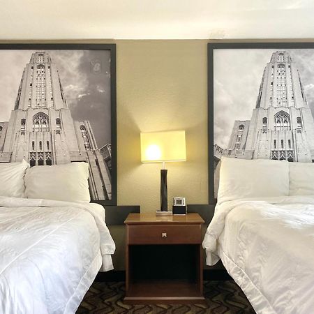 Super 8 By Wyndham Greensburg Eksteriør billede